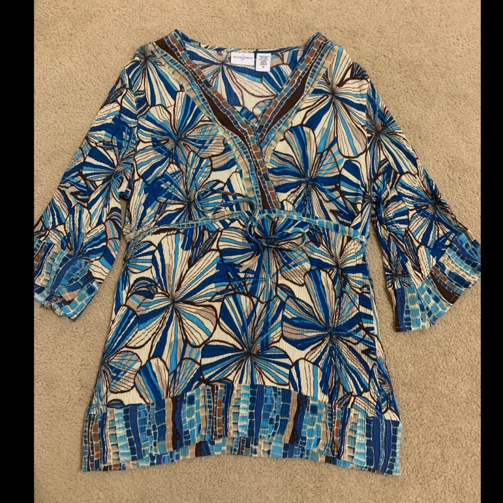 Beautiful top/Coverup by Jaclyn Smith Sz. M